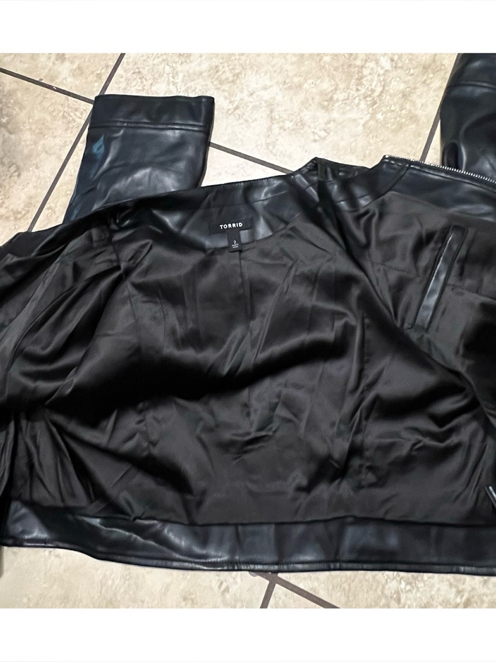 Torrid - Picture 5 of 11